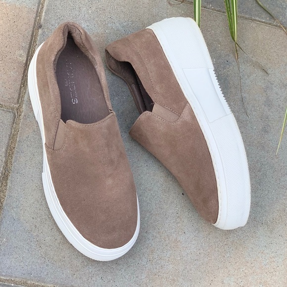 J/SLIDES Platform Cleo Taupe SUEDE SLIP ON Sz 7 Comfy! - Picture 5 of 13